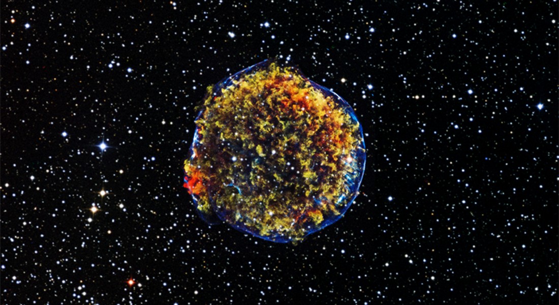 In 1572 the Danish physicist Tycho Brahe, discovered this supernova called Stella Nova. By measuring the distance from this supernova and other novas, researchers later on concluded, that the universe in expanding constantly and with accellerating speed. Photo: NASA/CXC/SAO
